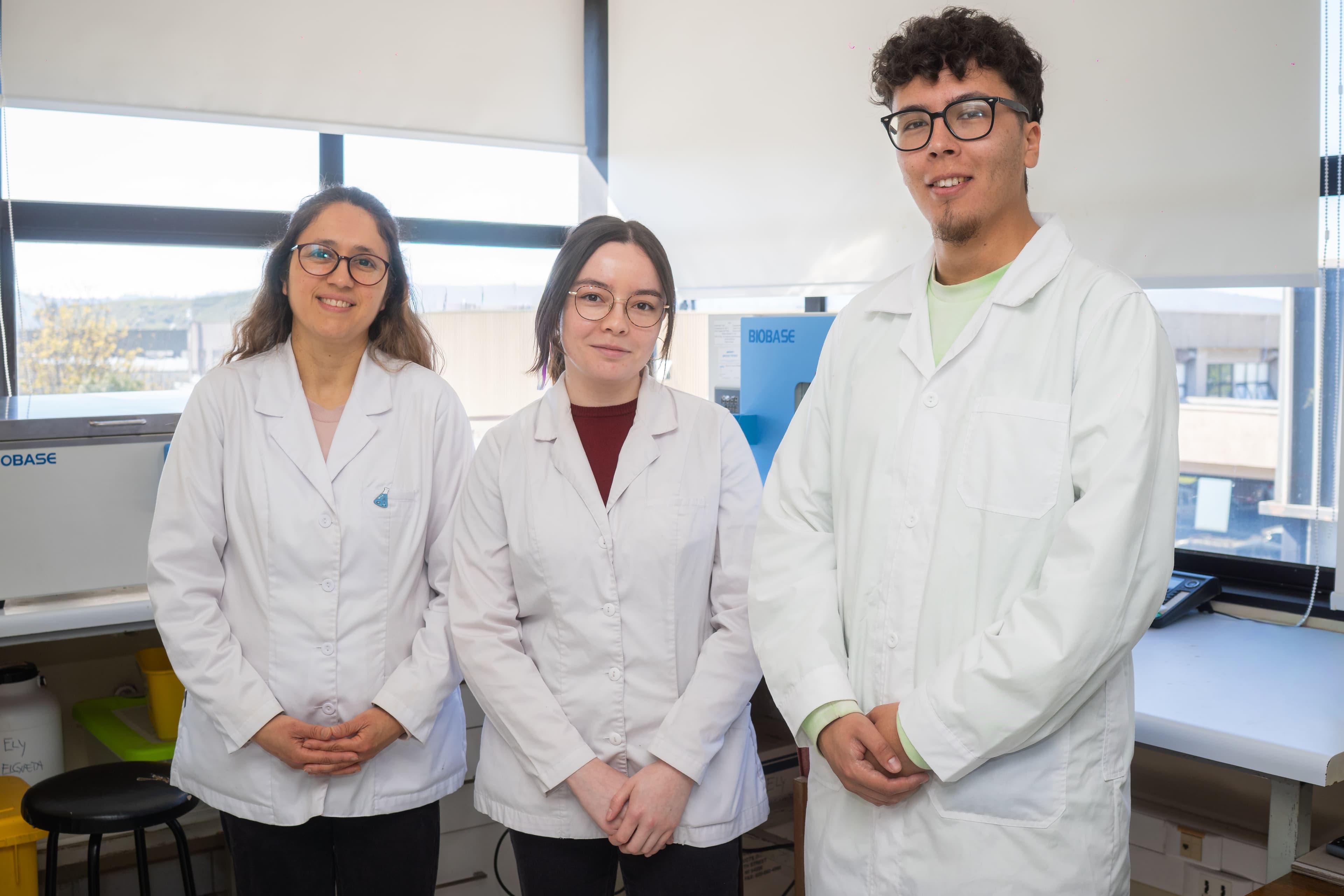 UCSC: doctoranda obtiene fondo ANID para reutilizar conchas en purificación de aguas